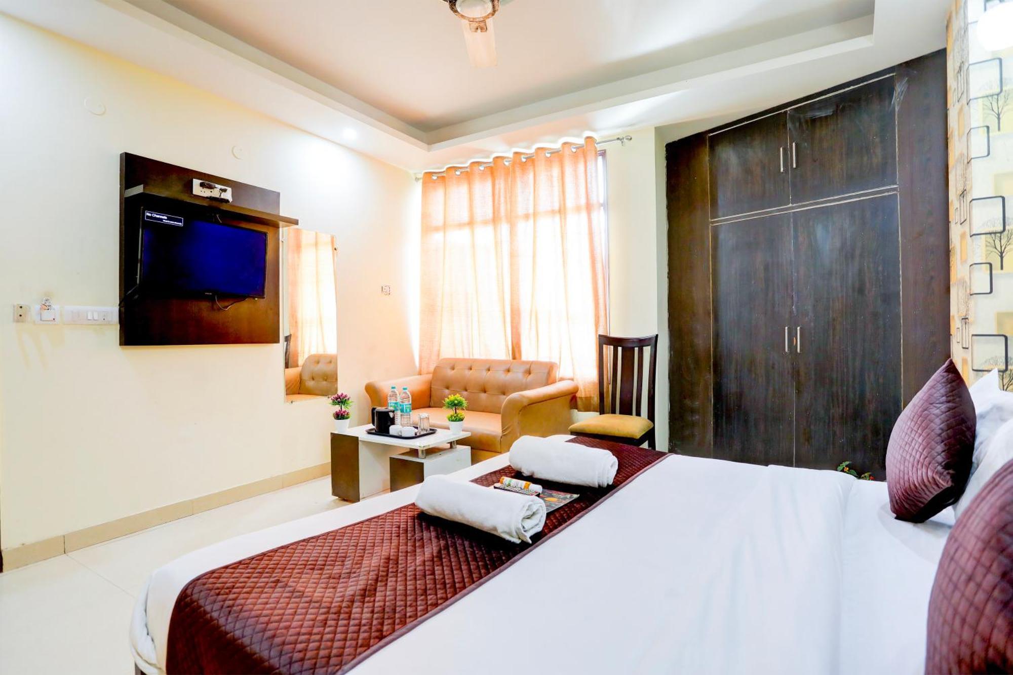Global Stay Near Delhi Airport Nueva Delhi Exterior foto